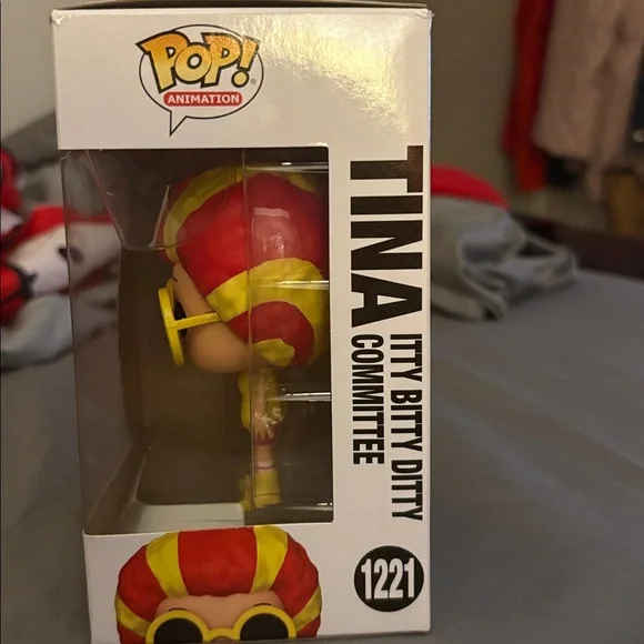 Funko Pop Bob's Burgers Tina Figure - Red and Yellow - Picture 3 of 6